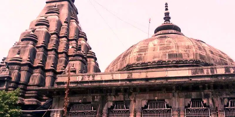 Vishnupad Temple
